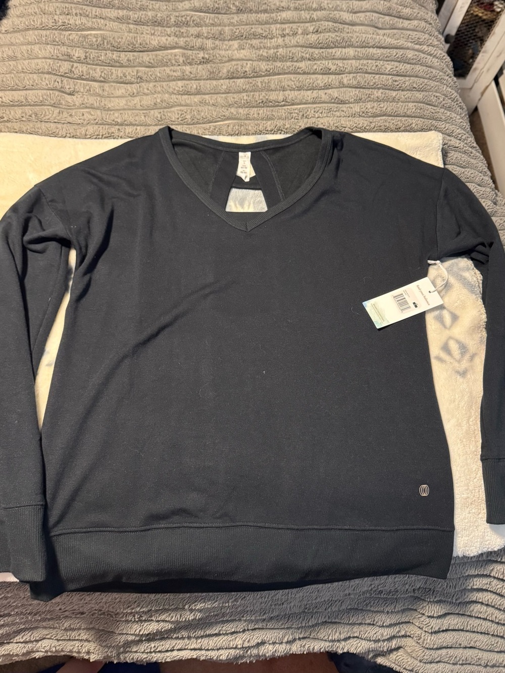 Black V-Neck Women's Pullover Top